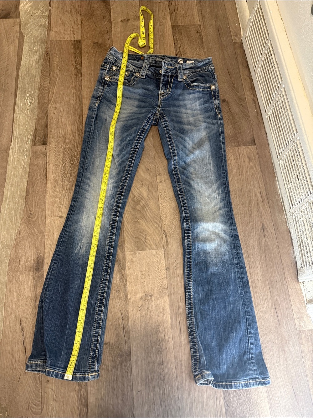 Faded Blue Flare Jeans for Women — Classic Stretch Denim